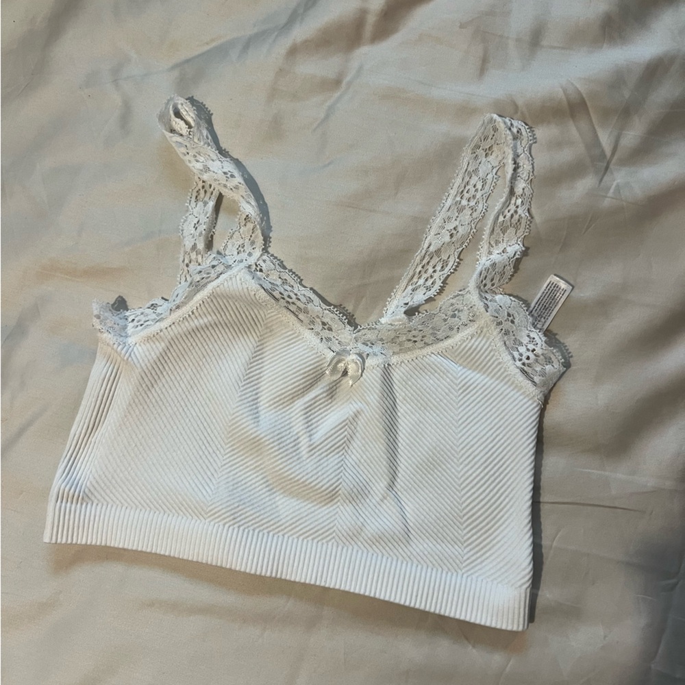 URBAN OUTFITTERS Cami